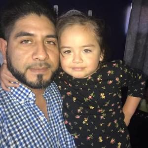 Meet your Posher, Gil